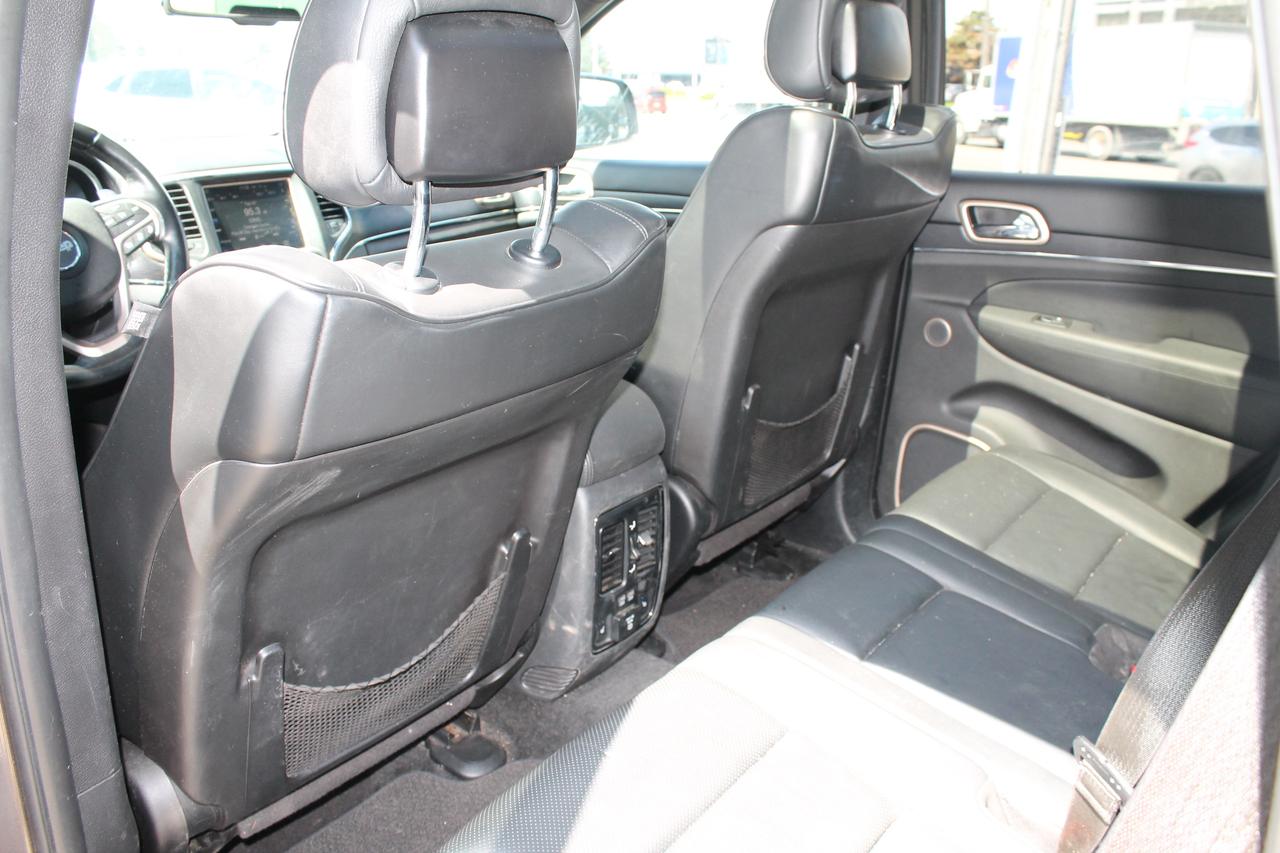 2015 Jeep Grand Cherokee Summit Photo
