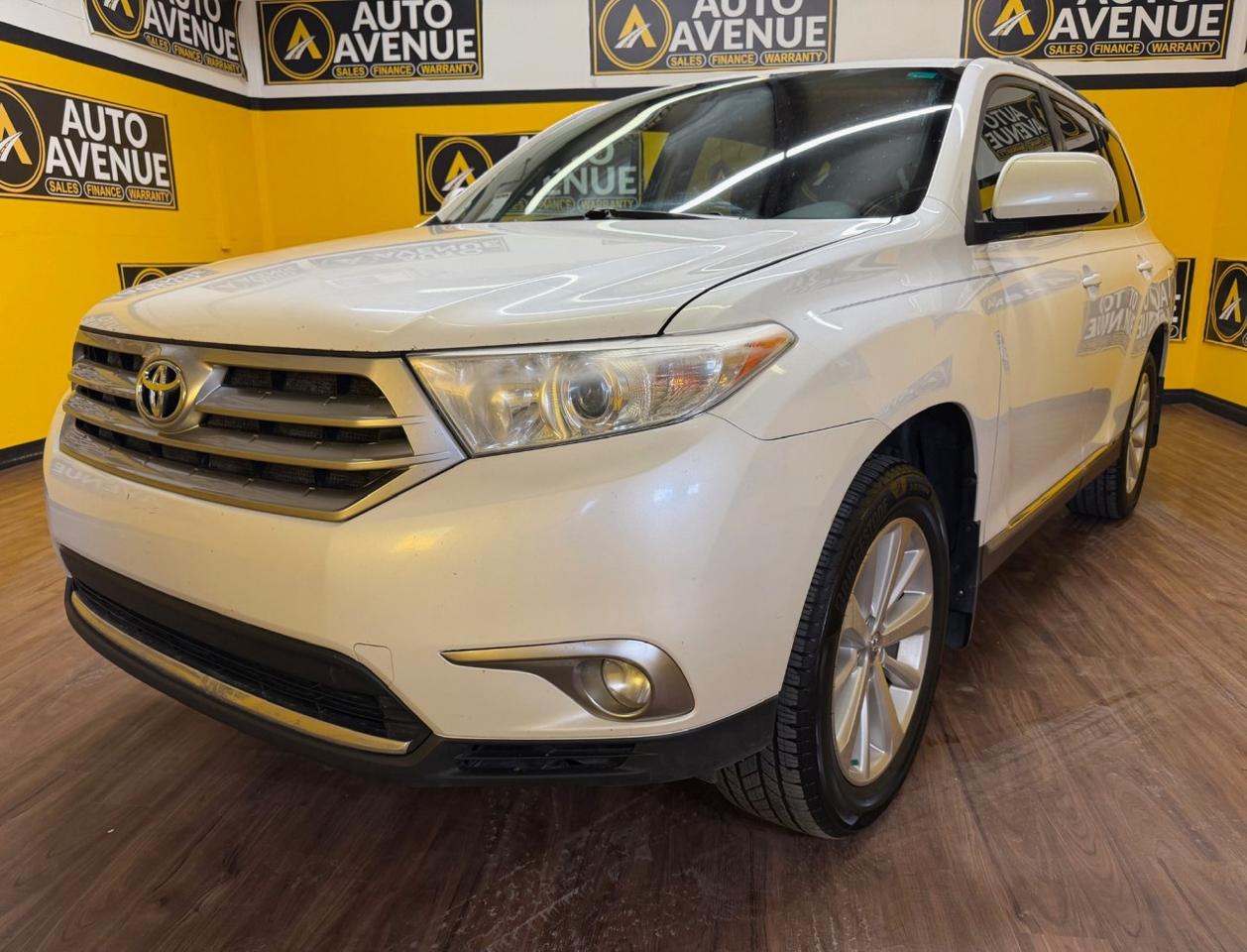 Auto Avenue is proud to present this 2011 Toyota Highlander V6 - a versatile, capable, and family-friendly SUV designed to deliver comfort, reliability, and confidence in every season. <br/> Equipped with an automatic transmission and 4WD, the Highlander offers smooth handling, dependable traction, and the flexibility to tackle a variety of road and weather conditions with ease. Its powerful V6 engine provides strong performance for daily commuting, highway travel, or weekend adventures. <br/> Inside, the Highlander features a spacious and practical cabin with seating for up to seven passengers, making it an excellent option for growing families or those needing extra versatility. Thoughtful features such as a Backup Camera and Sunroof add convenience, visibility, and an enhanced driving experience. With Toyota&rsquo;s long-standing reputation for durability and comfort, this SUV is built to handle everyday life with confidence. <br/> Finished in a stylish exterior colour, this Highlander carries a timeless and refined SUV design that remains both functional and appealing. Combining capability, comfort, and practicality, the 2011 Toyota Highlander V6 continues to be a strong choice for drivers seeking dependable family transportation. <br/> AUTO AVENUE IS AN AMVIC LICENSED DEALERSHIP, COMMITTED TO PROVIDING EXCEPTIONAL SERVICE AND QUALITY VEHICLES WITH FLEXIBLE PAYMENT OPTIONS. <br/>