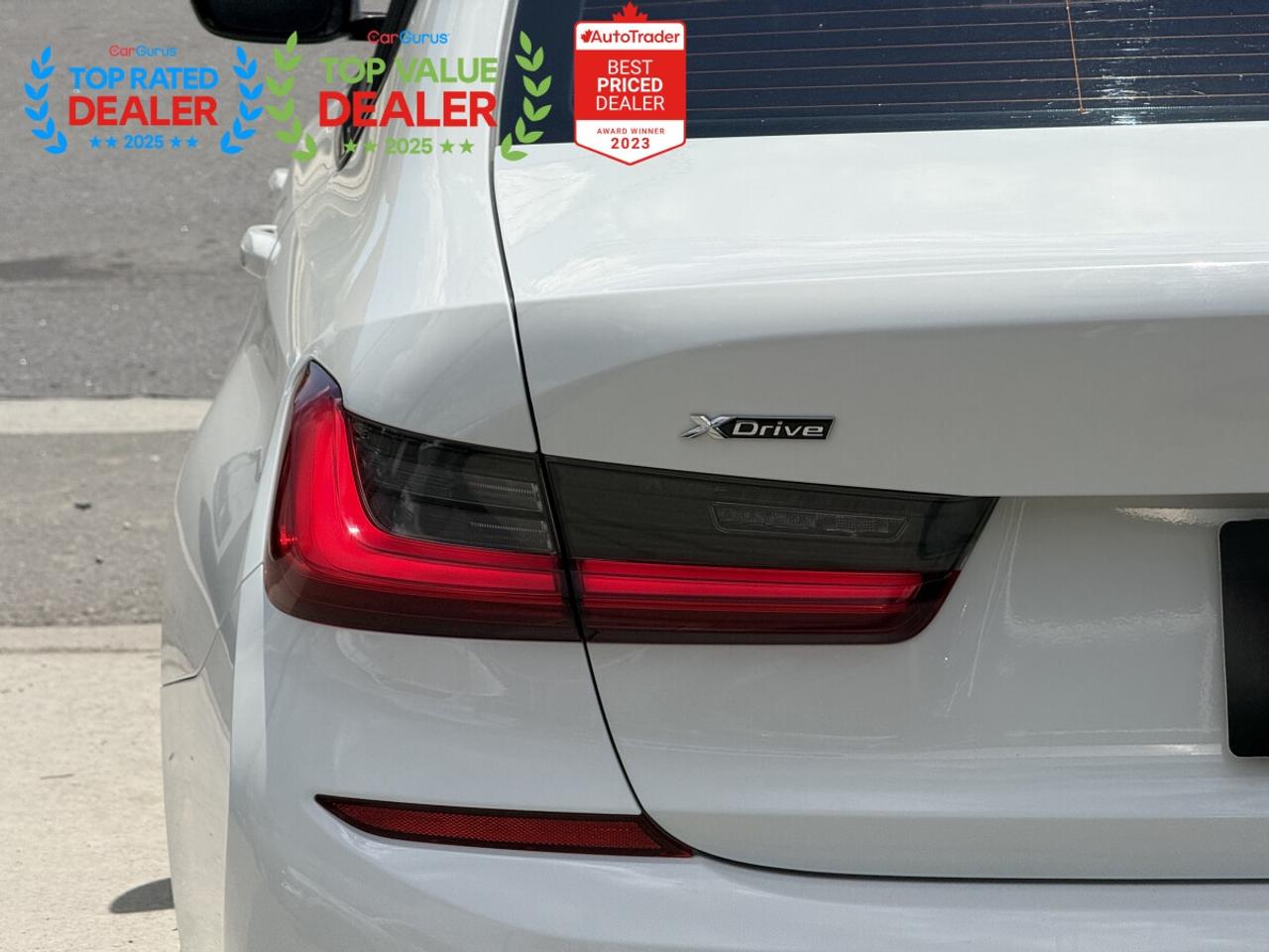 2019 BMW 3 Series 330i //M PKG | HUD | NAVI | LOADED Photo