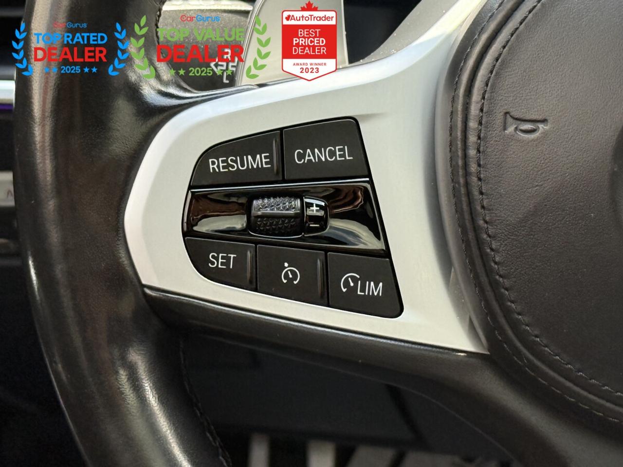 2019 BMW 3 Series 330i //M PKG | HUD | NAVI | LOADED Photo