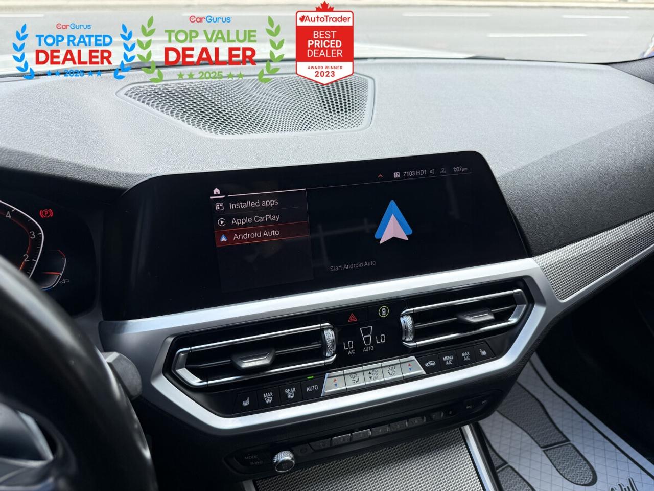 2019 BMW 3 Series 330i //M PKG | HUD | NAVI | LOADED Photo