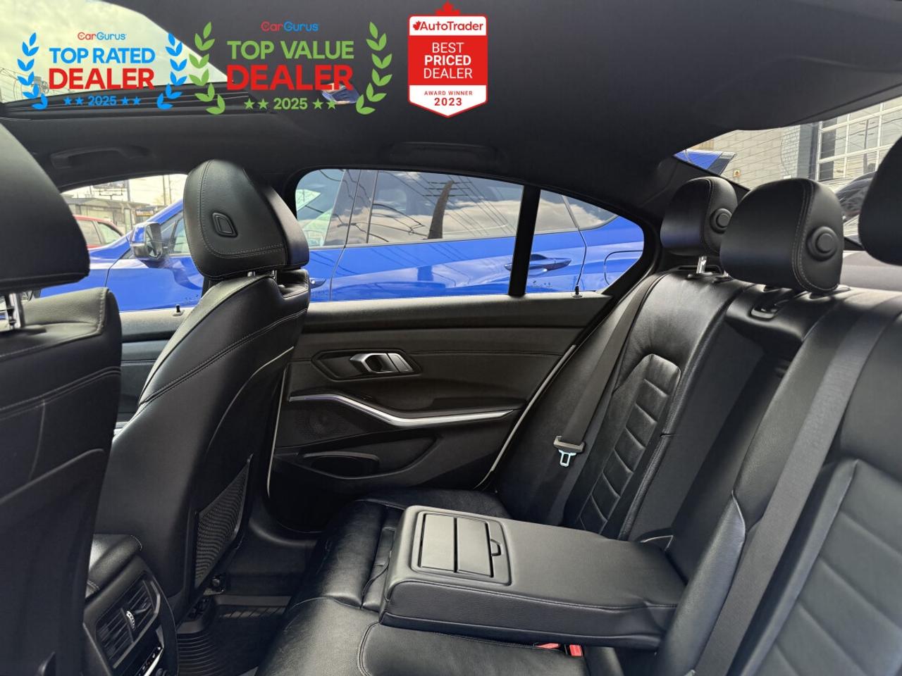 2019 BMW 3 Series 330i //M PKG | HUD | NAVI | LOADED Photo