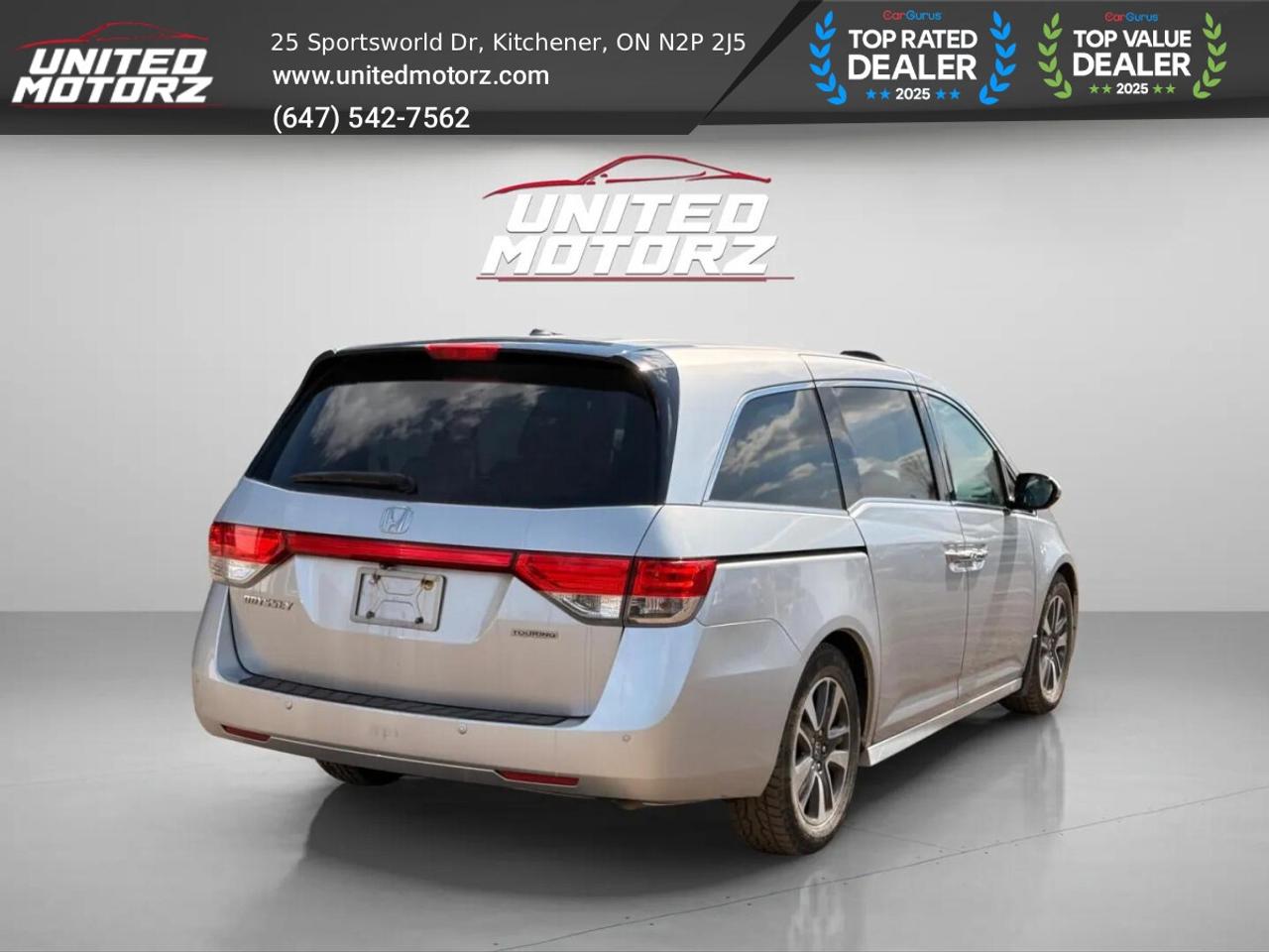 2014 Honda Odyssey Touring~SAFETY CERTIFIED~ NO ACCIDENTS~ 18 SERVICE Photo4