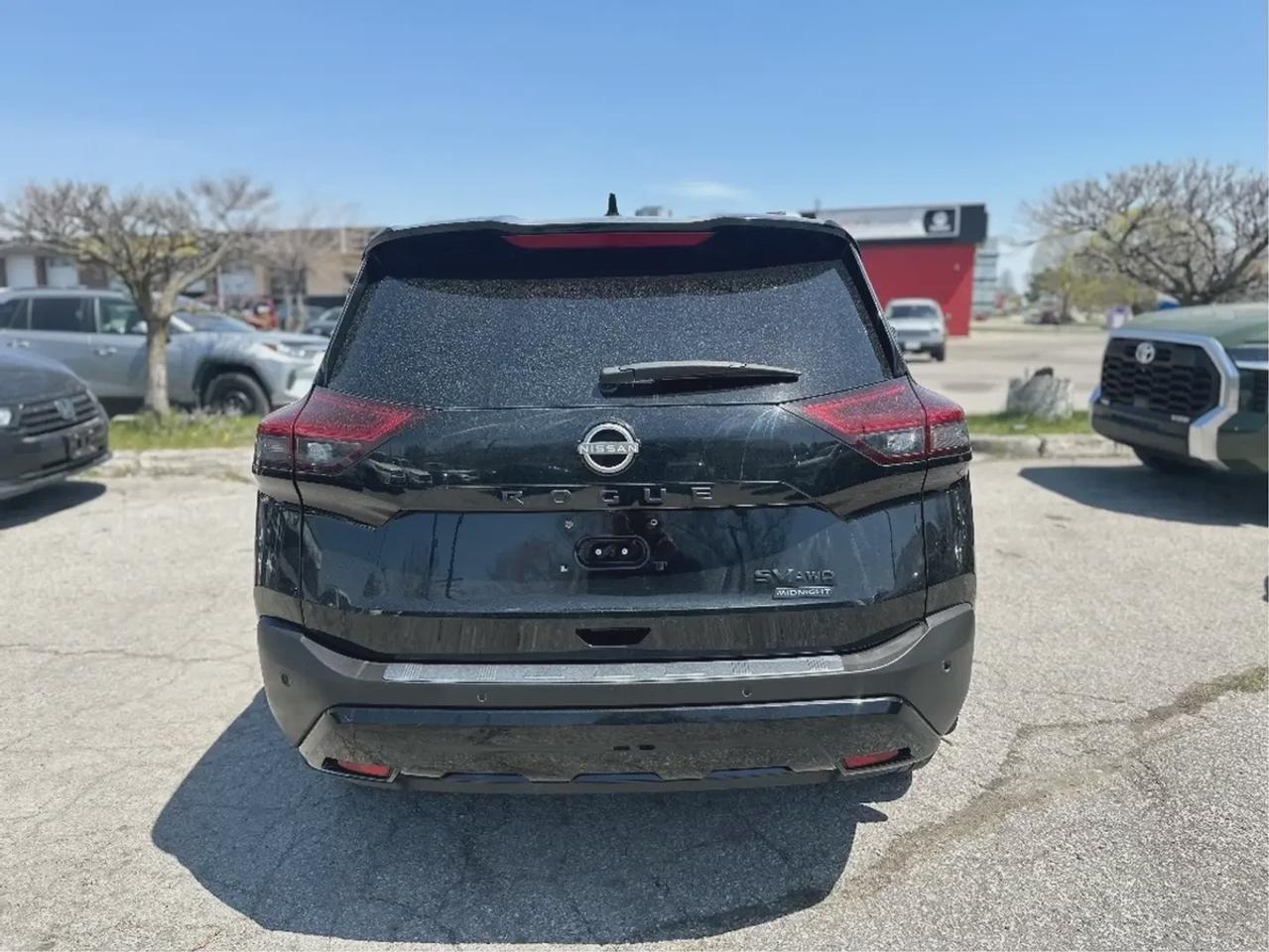 2025 Nissan Rogue SV MIDNIGHT EDITION Photo