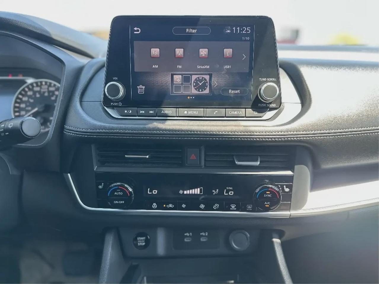 2025 Nissan Rogue SV MIDNIGHT EDITION Photo