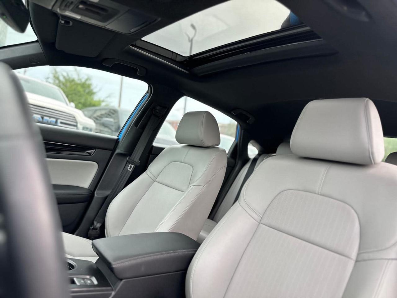 2026 Honda Civic Hybrid Sport Touring Photo