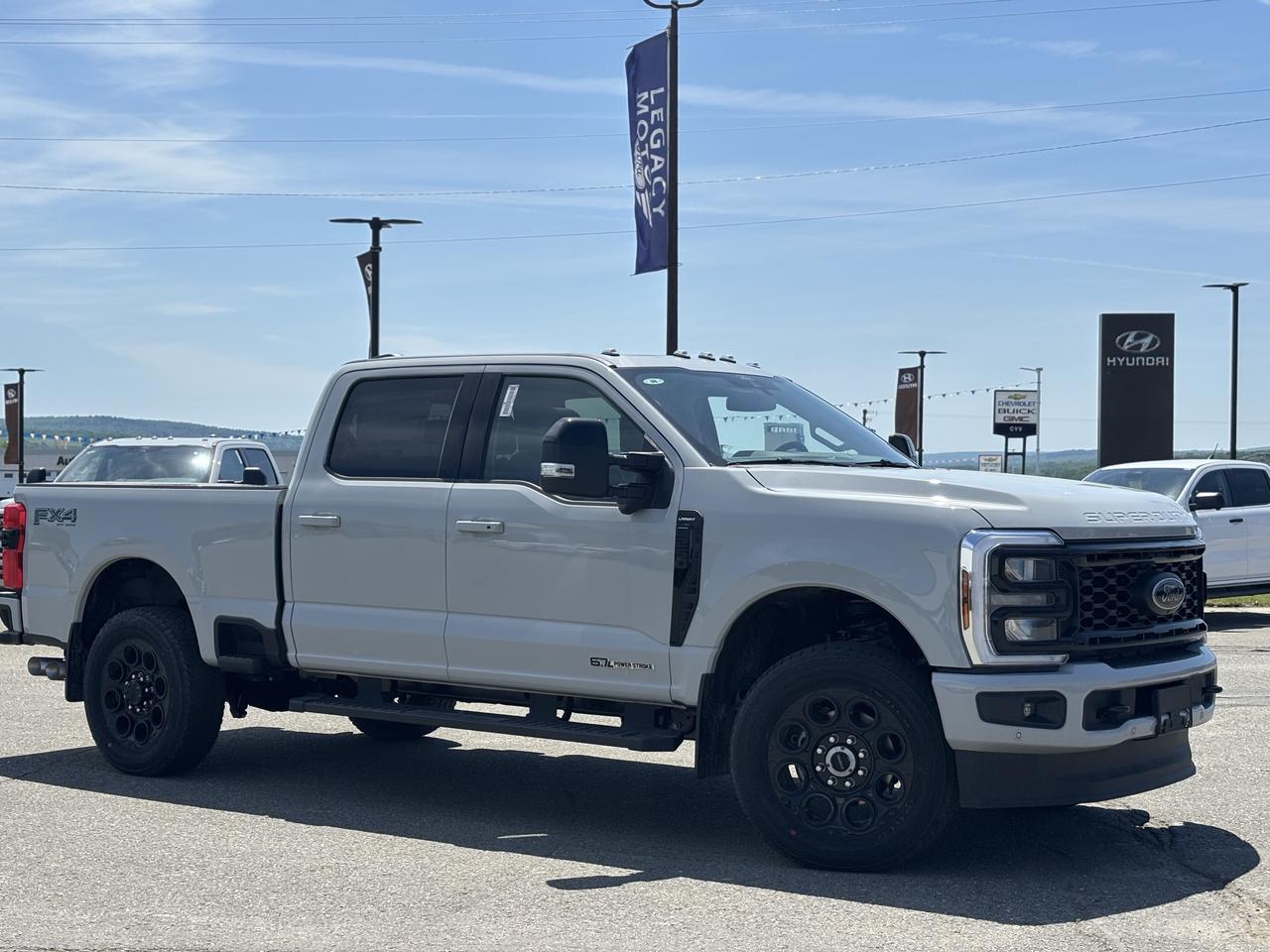 2026 Ford Super Duty F-250 SRW Lariat 4WD CREW CAB 6.75' BOX Photo0