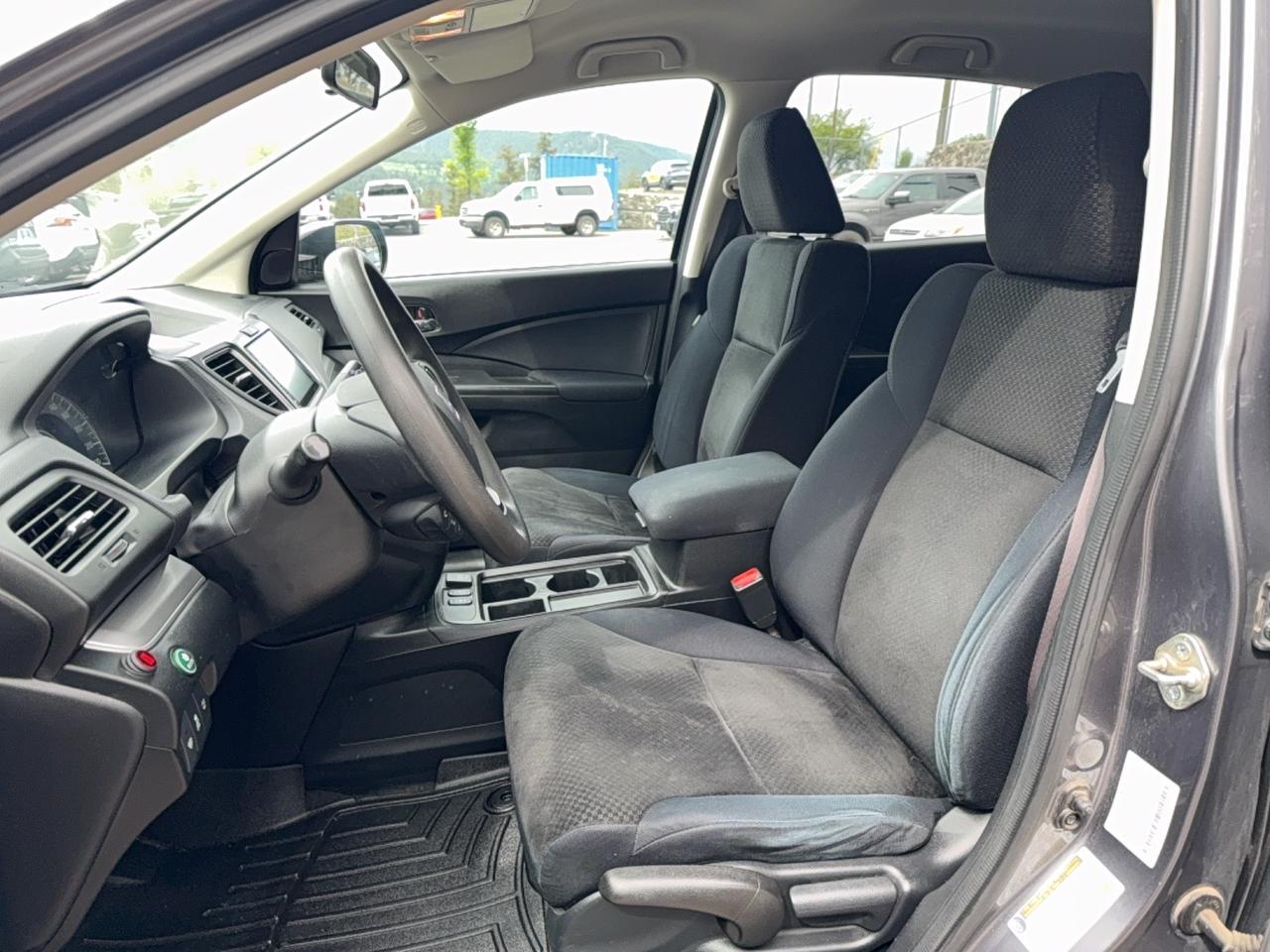 2015 Honda CR-V SE Photo