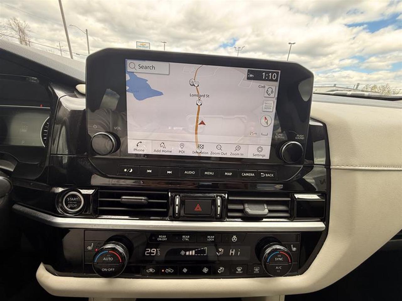 2022 Nissan Pathfinder SL V6 4x4 at Photo