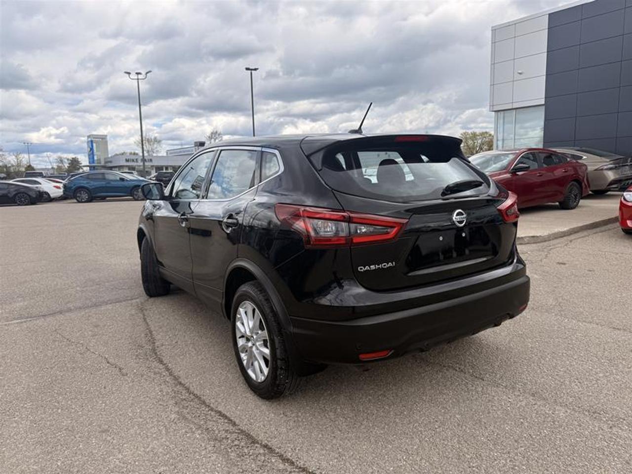 2022 Nissan Qashqai S FWD CVT Photo