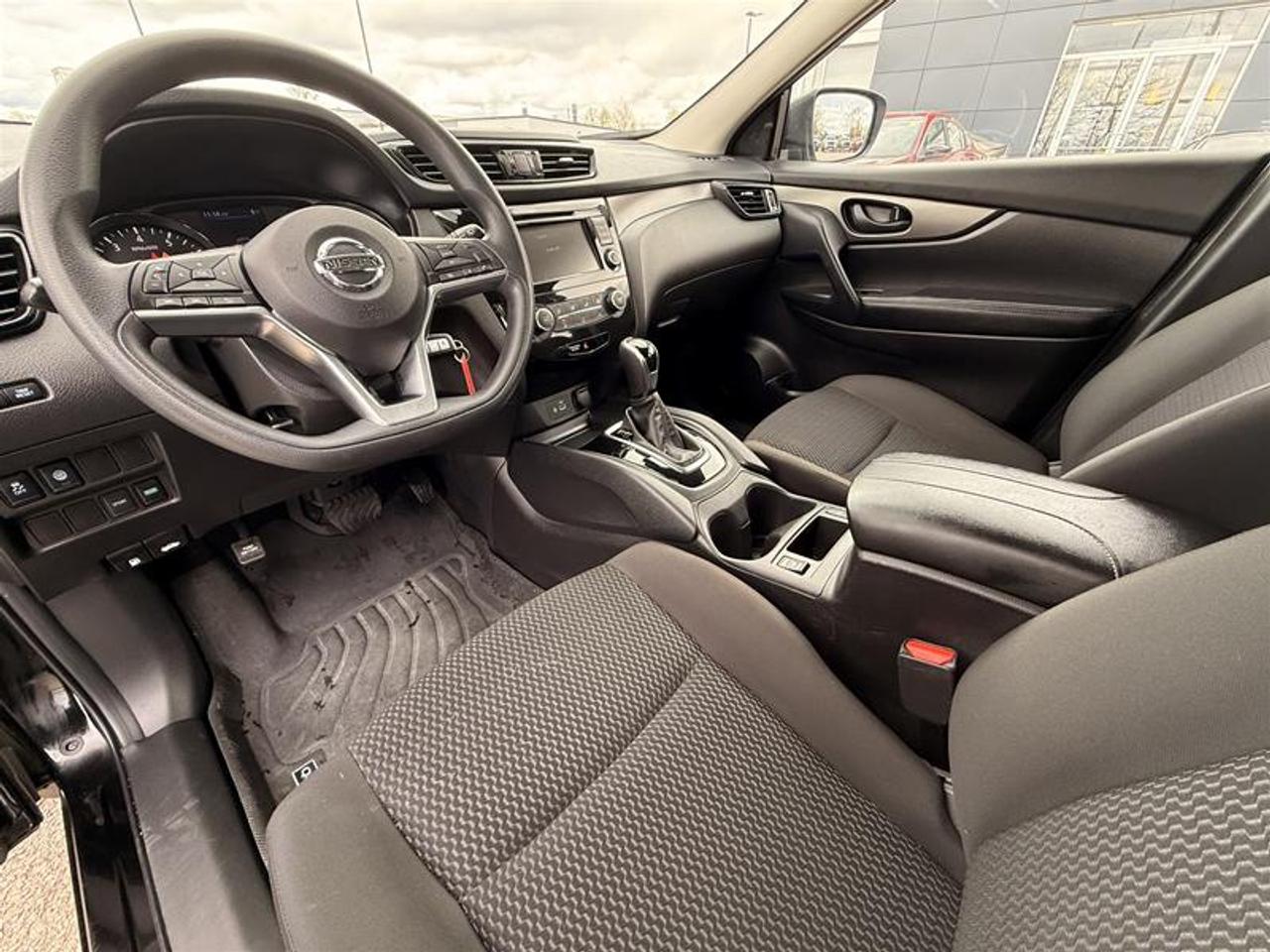 2022 Nissan Qashqai S FWD CVT Photo