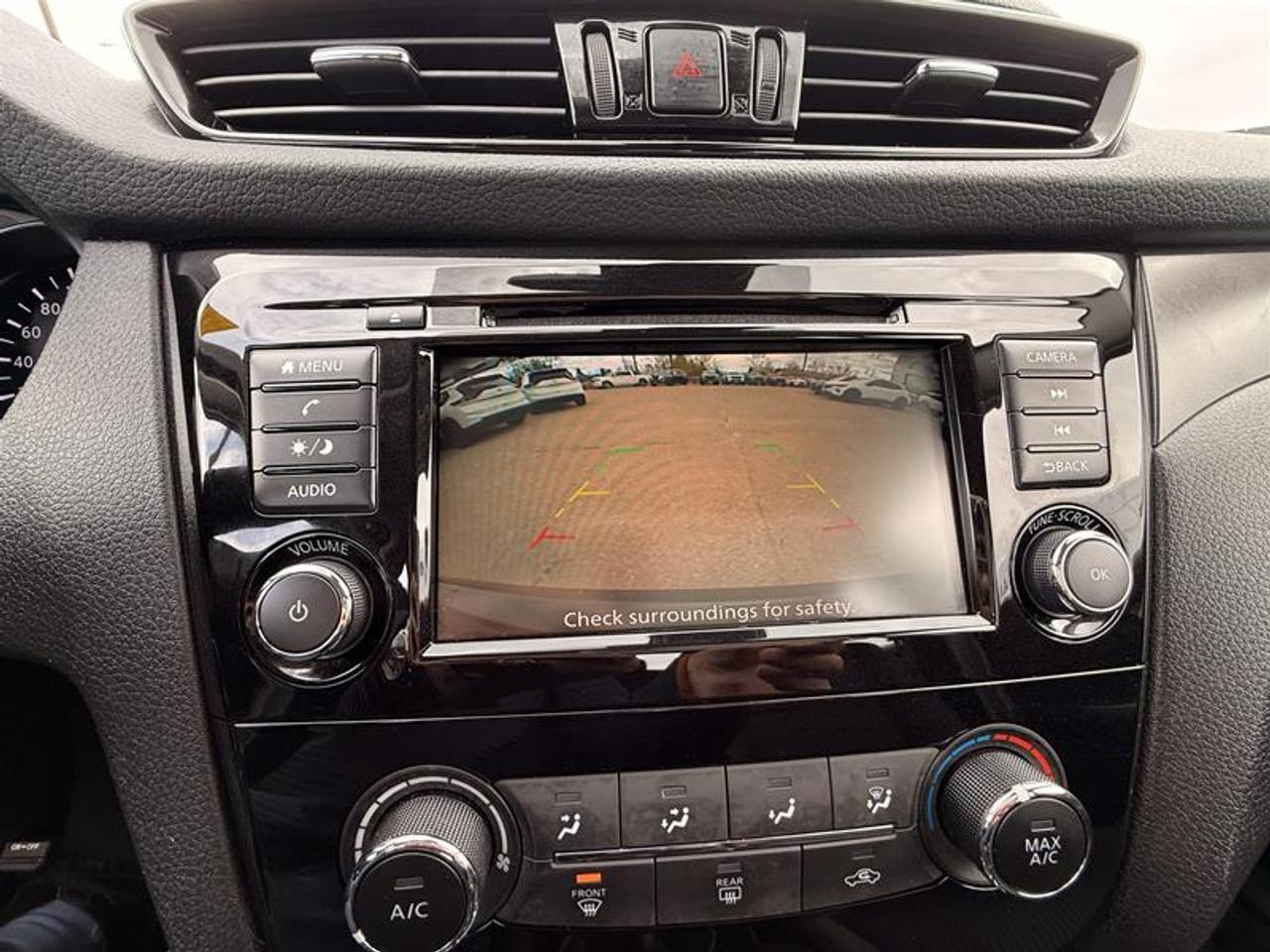 2022 Nissan Qashqai S FWD CVT Photo