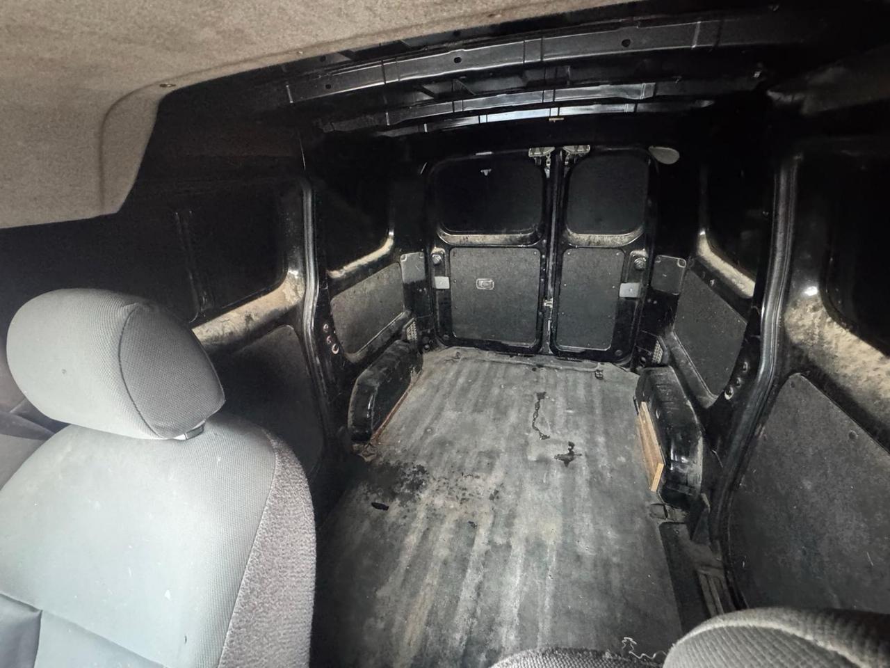 2014 Nissan NV200 S, MINI CARGO, 4 CYL, GREAT ON FUEL, AS IS SPECIA Photo