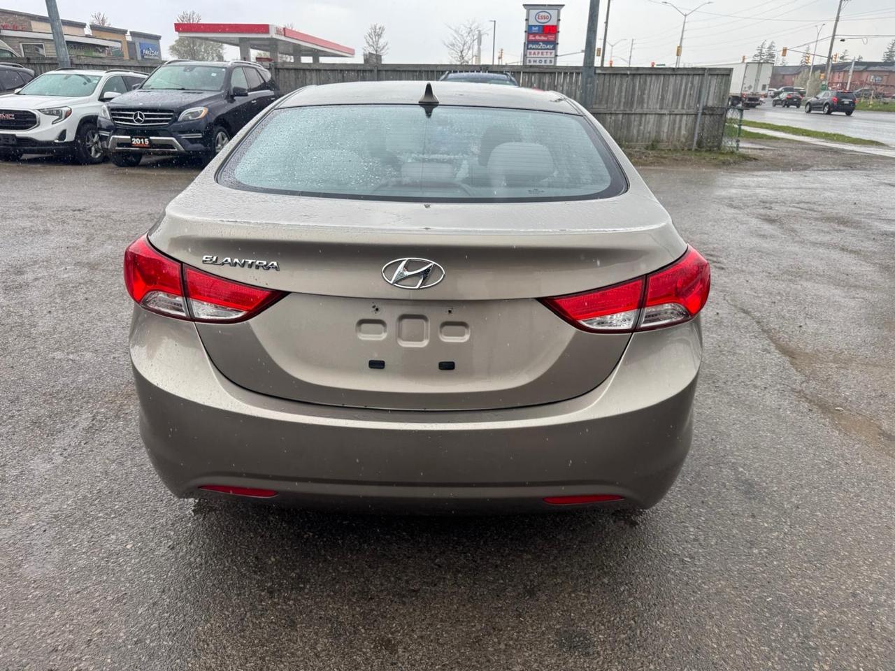 2013 Hyundai Elantra GL, SEDAN, MANUAL, GREAT ON FUEL, AS IS SPECIAL Photo