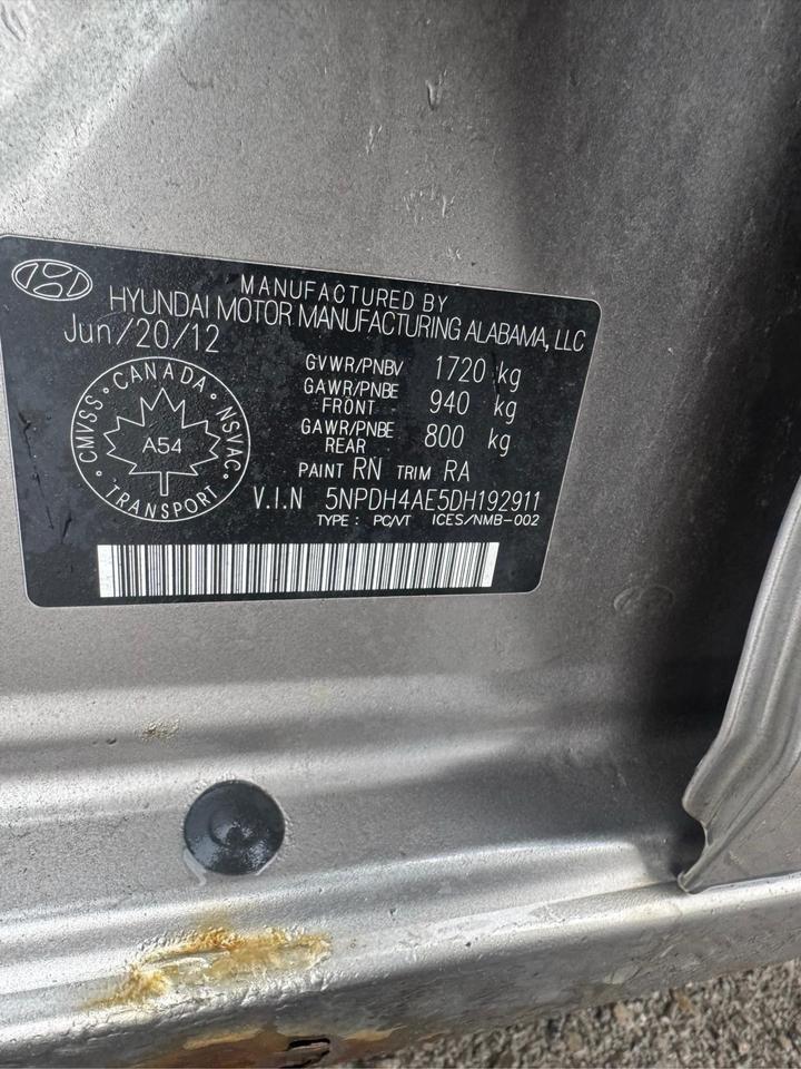 2013 Hyundai Elantra GL, SEDAN, MANUAL, GREAT ON FUEL, AS IS SPECIAL Photo