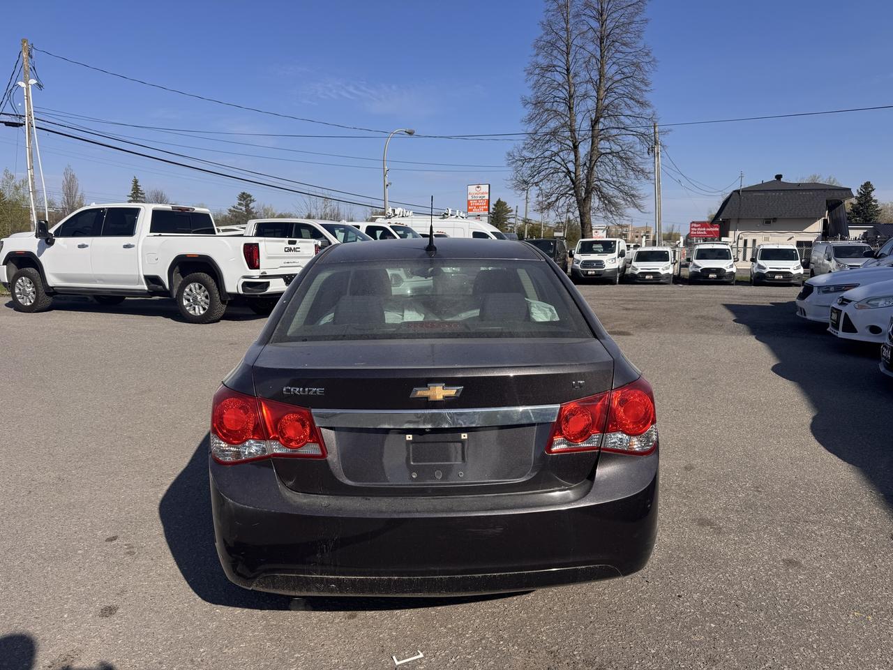 2014 Chevrolet Cruze 1LT Photo2
