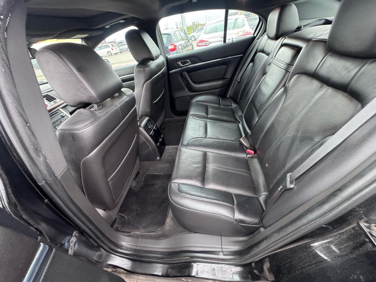 2011 Lincoln MKS SEDAN, AWD, LEATHER, NAVI, LOADED, AS IS SPECIAL Photo