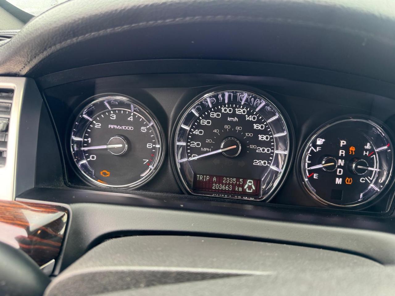 2011 Lincoln MKS SEDAN, AWD, LEATHER, NAVI, LOADED, AS IS SPECIAL Photo
