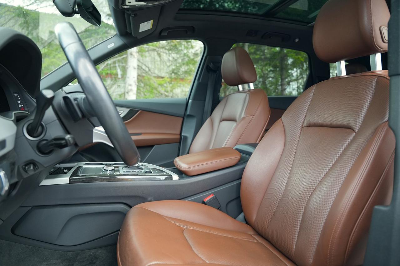 2017 Audi Q7 3.0 Premium Plus Quattro Photo
