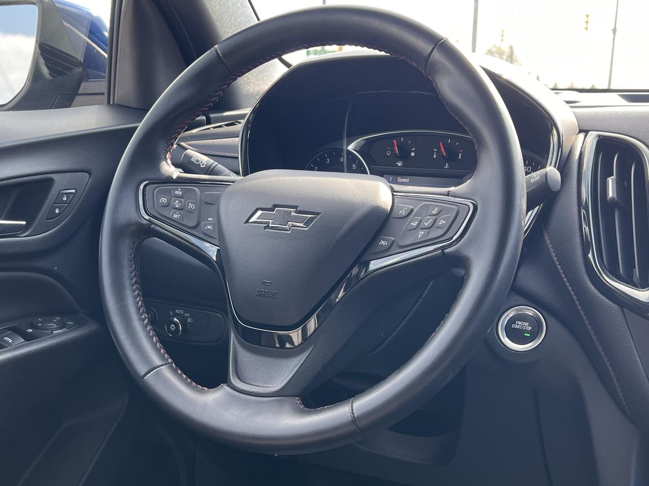 2022 Chevrolet Equinox RS Photo