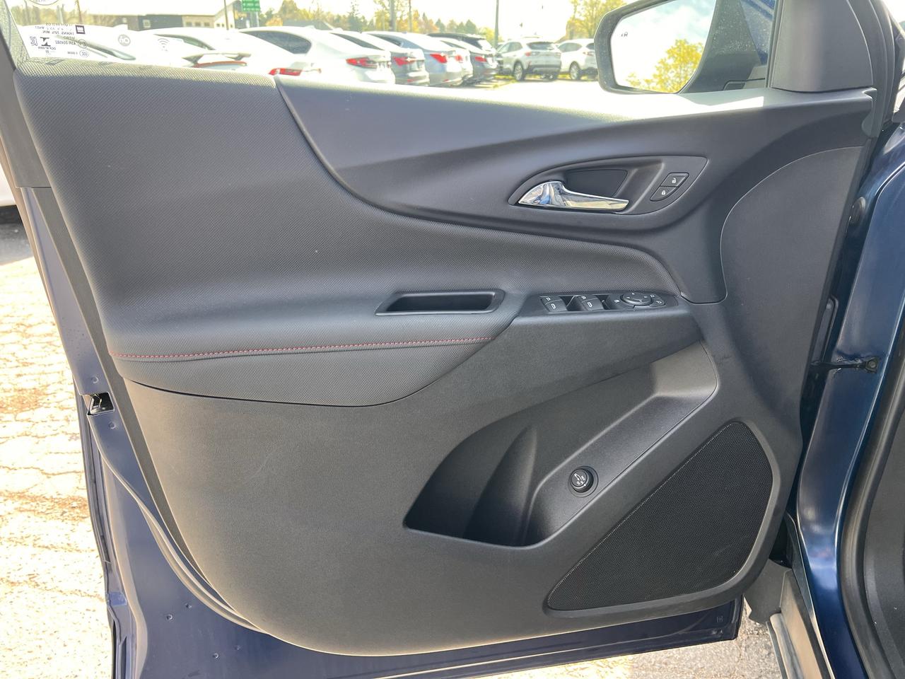 2022 Chevrolet Equinox RS Photo
