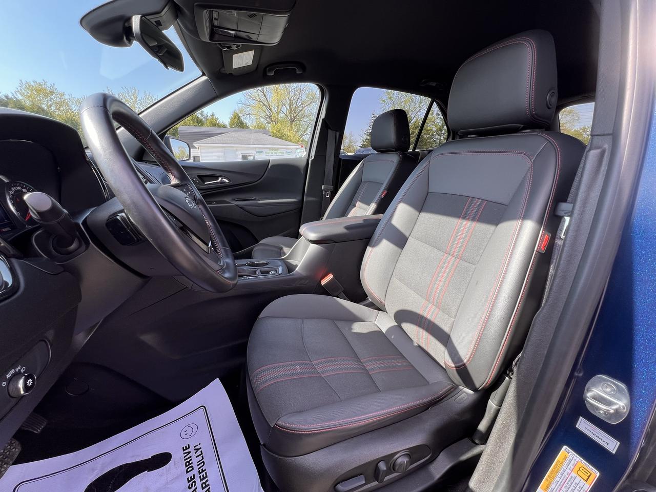 2022 Chevrolet Equinox RS Photo