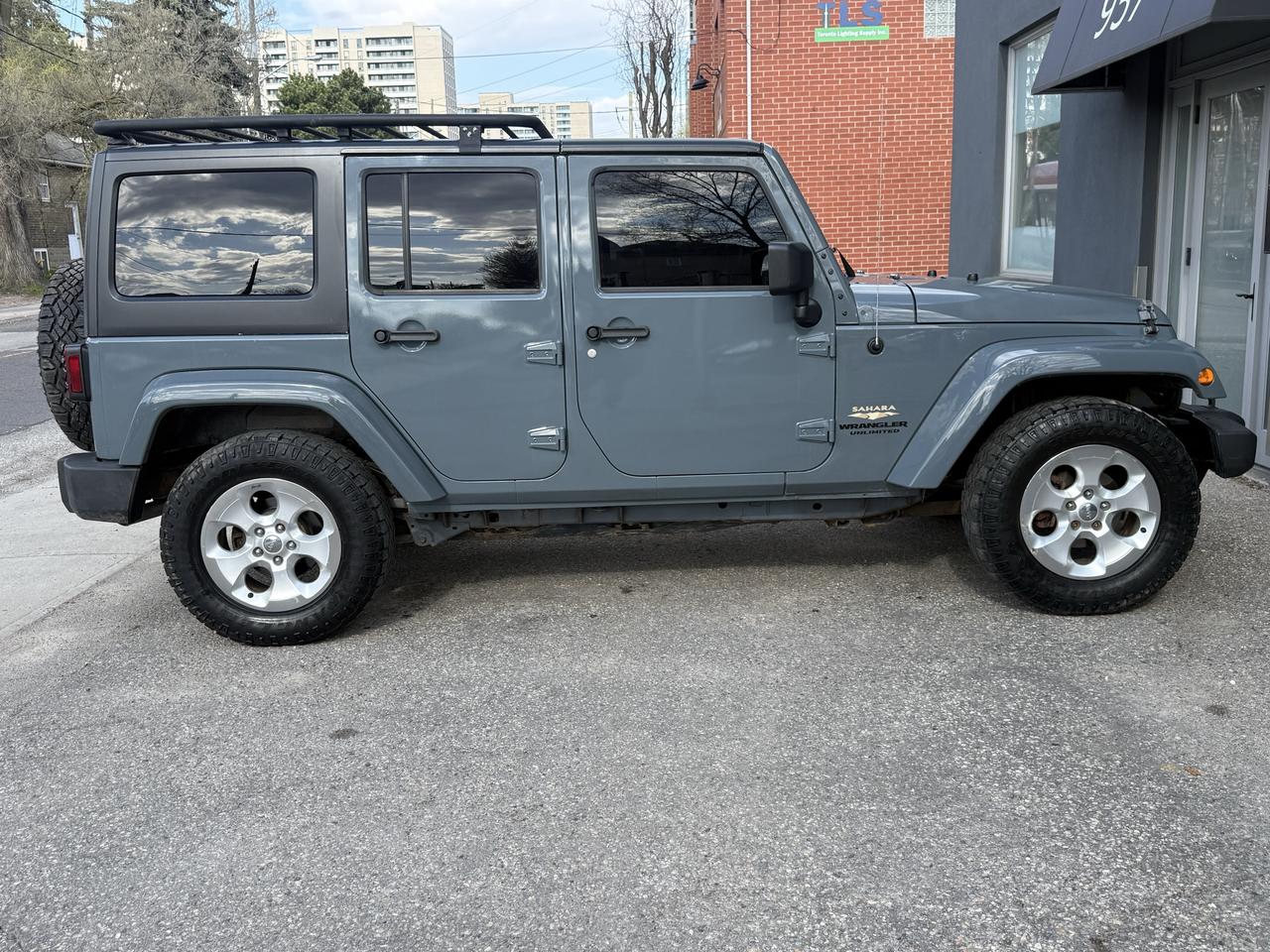 2014 Jeep Wrangler Sahara Photo