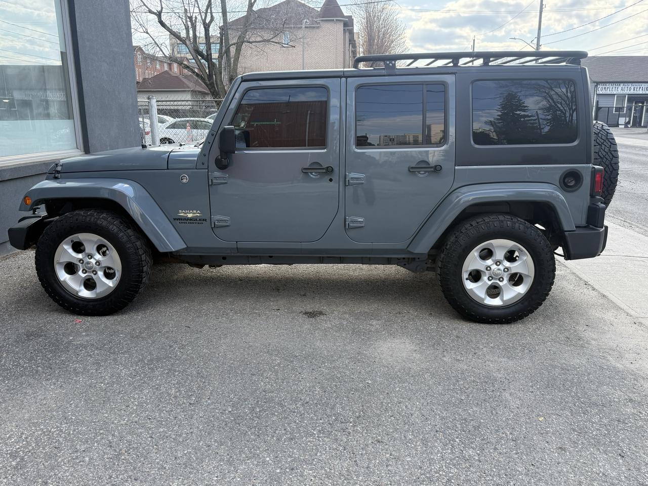 2014 Jeep Wrangler Sahara Photo