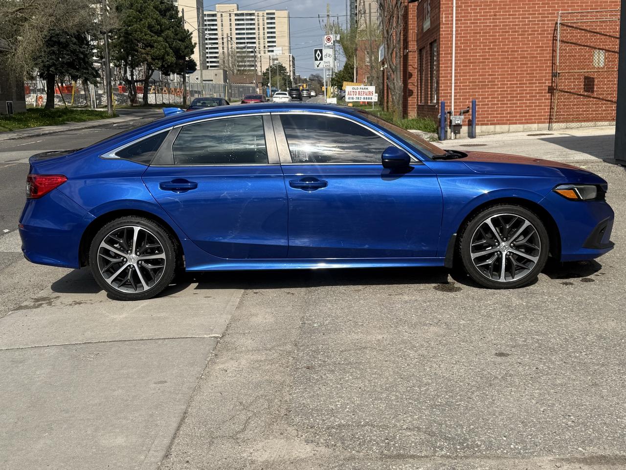 2022 Honda Civic EX Photo