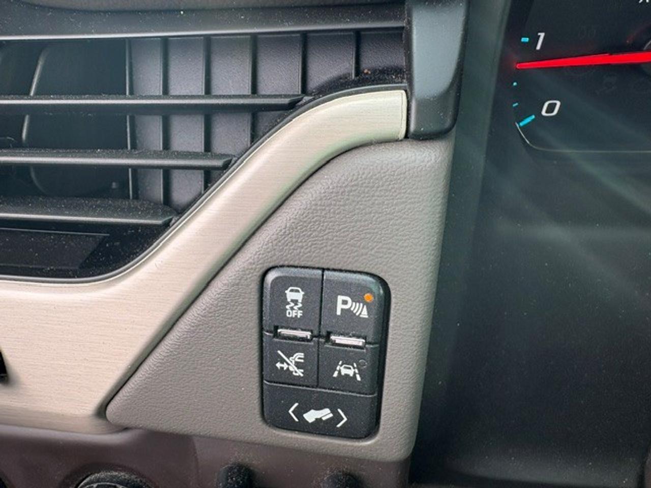 2018 GMC Yukon XL Denali Photo