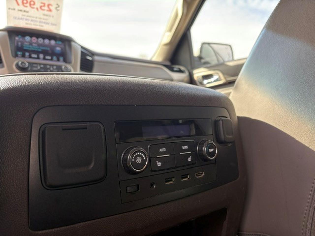 2018 GMC Yukon XL Denali Photo