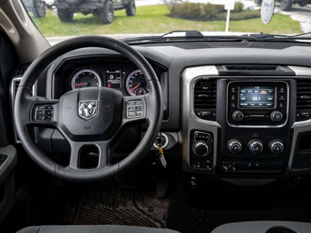 2019 RAM 1500 Classic SLT Photo2