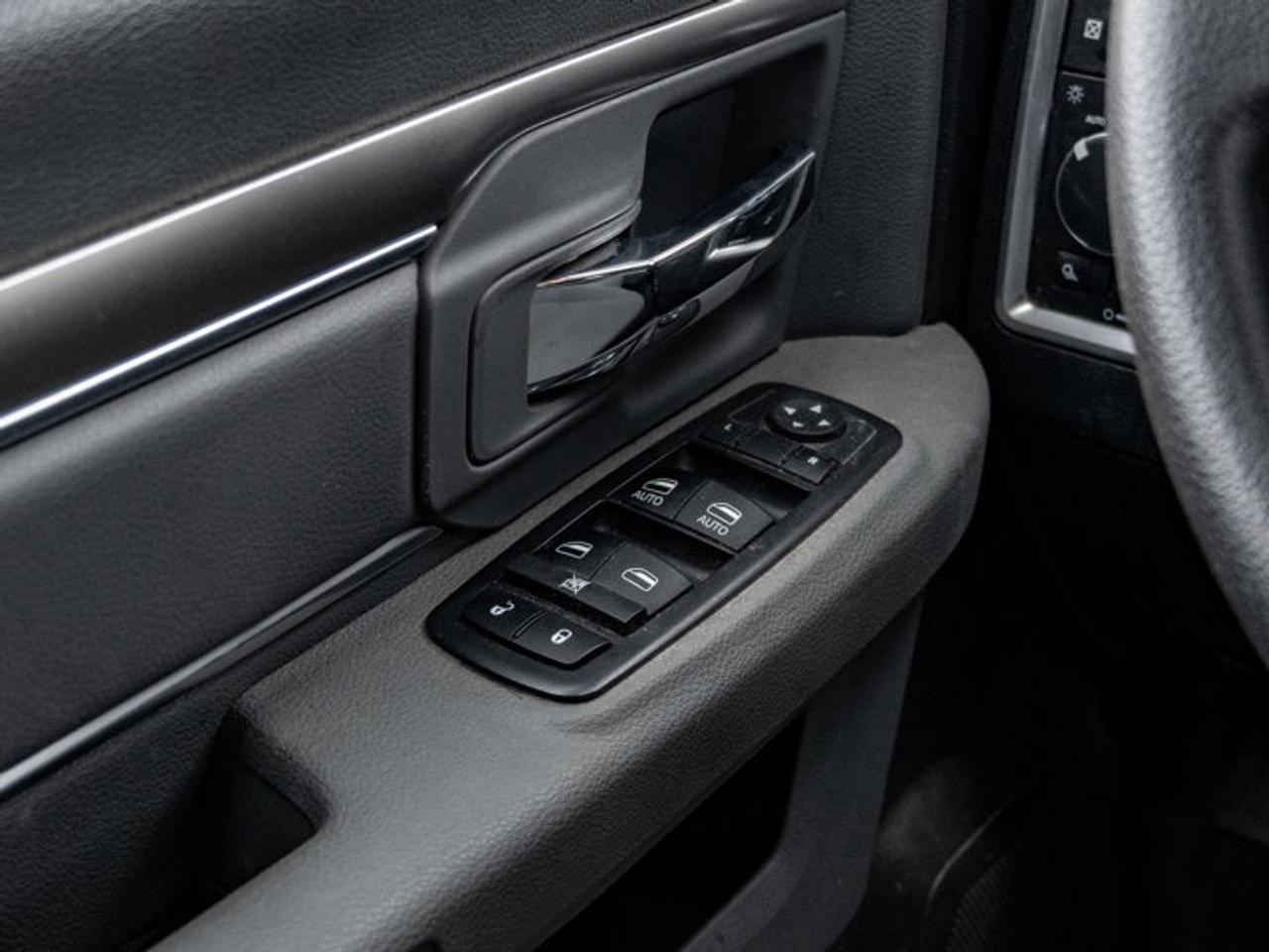 2019 RAM 1500 Classic SLT Photo