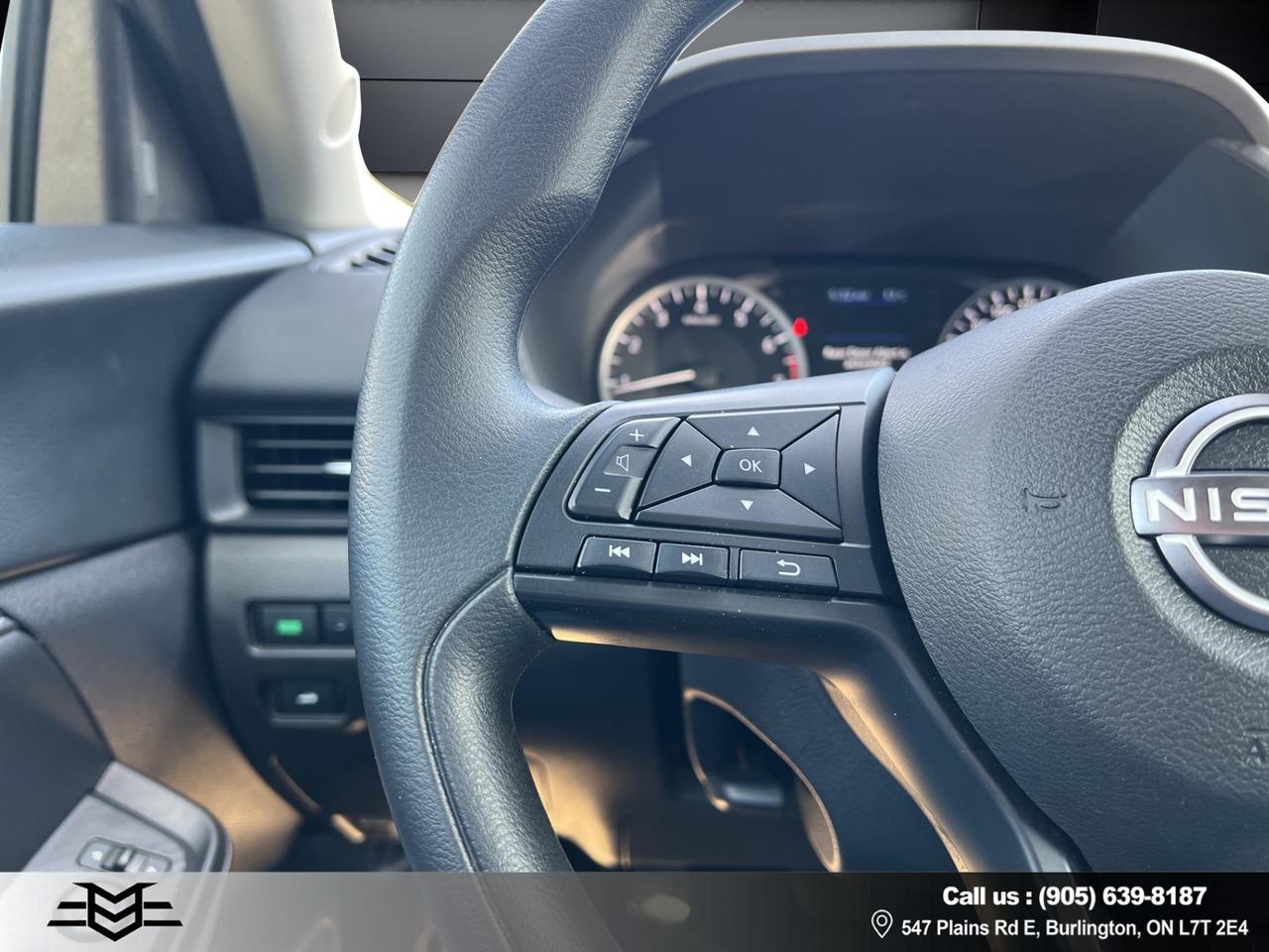 2024 Nissan Sentra S PLUS - ONE OWNER CAR - LOW LOW KMS !!! Photo