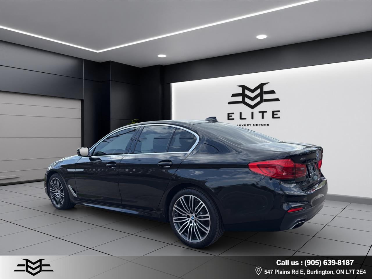 2019 BMW 5 Series 530i XDRIVE - M-SPORT PKG - NAVI - LEATHER !!! Photo