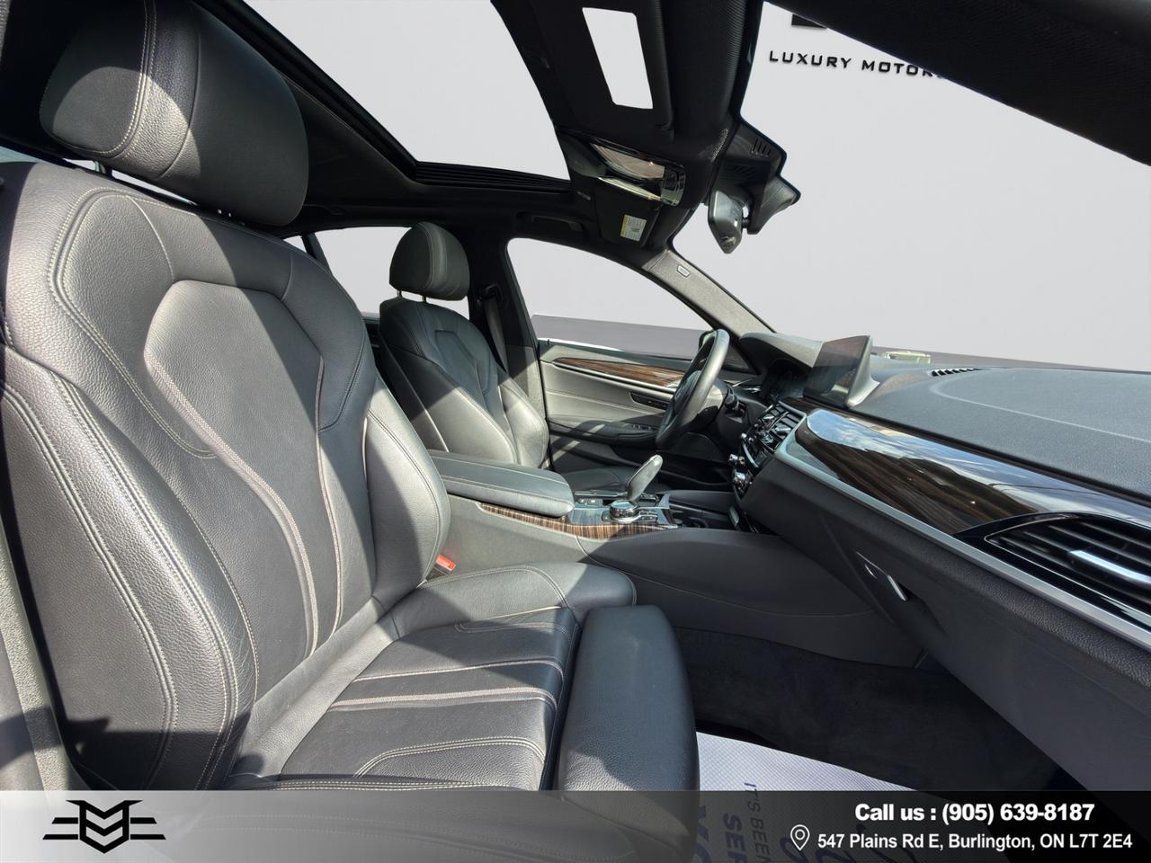 2019 BMW 5 Series 530i XDRIVE - M-SPORT PKG - NAVI - LEATHER !!! Photo