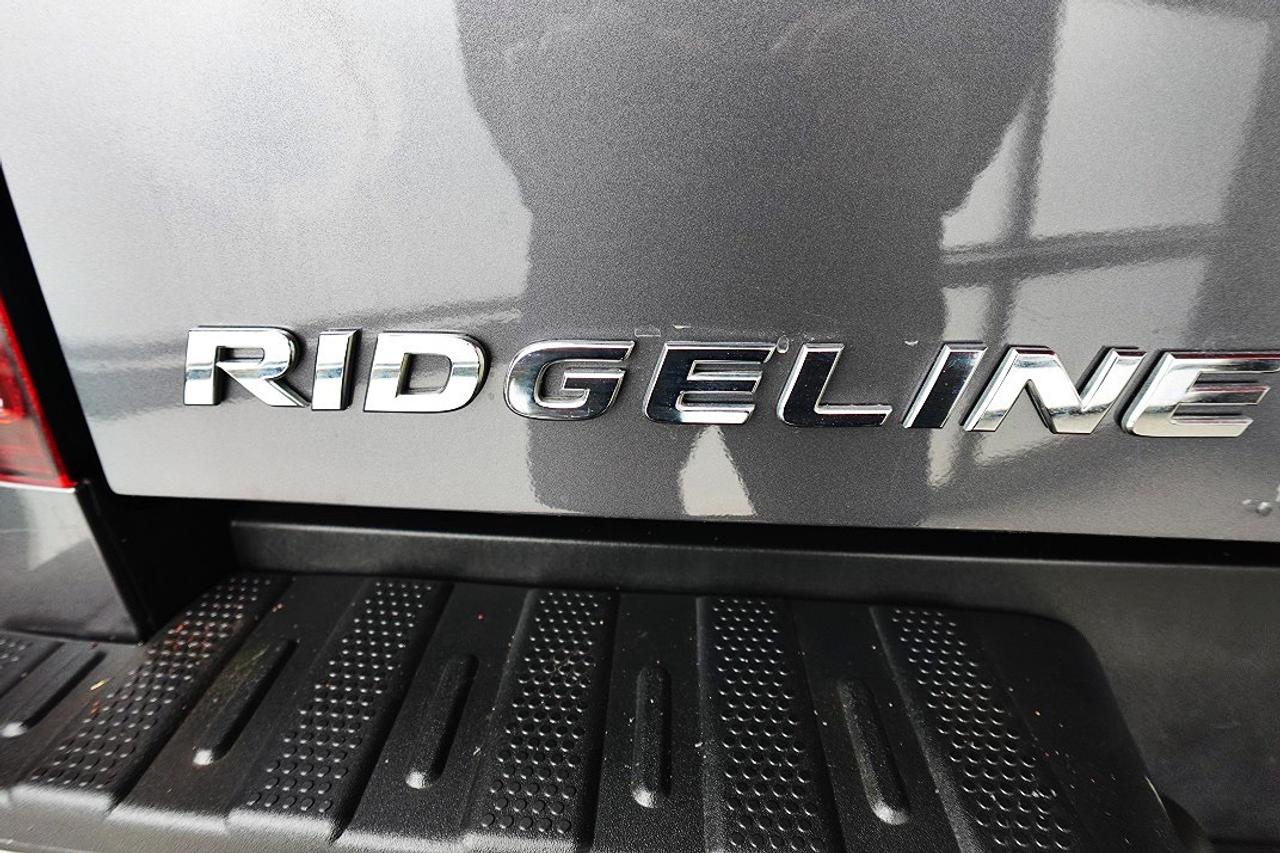 2017 Honda Ridgeline EX-L.DEALER MAINTAIN,ONE OWNER.0 CLAIM Photo