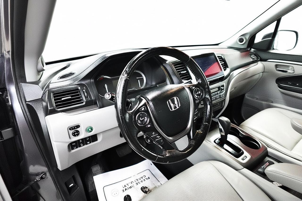 2017 Honda Ridgeline EX-L.DEALER MAINTAIN,ONE OWNER.0 CLAIM Photo
