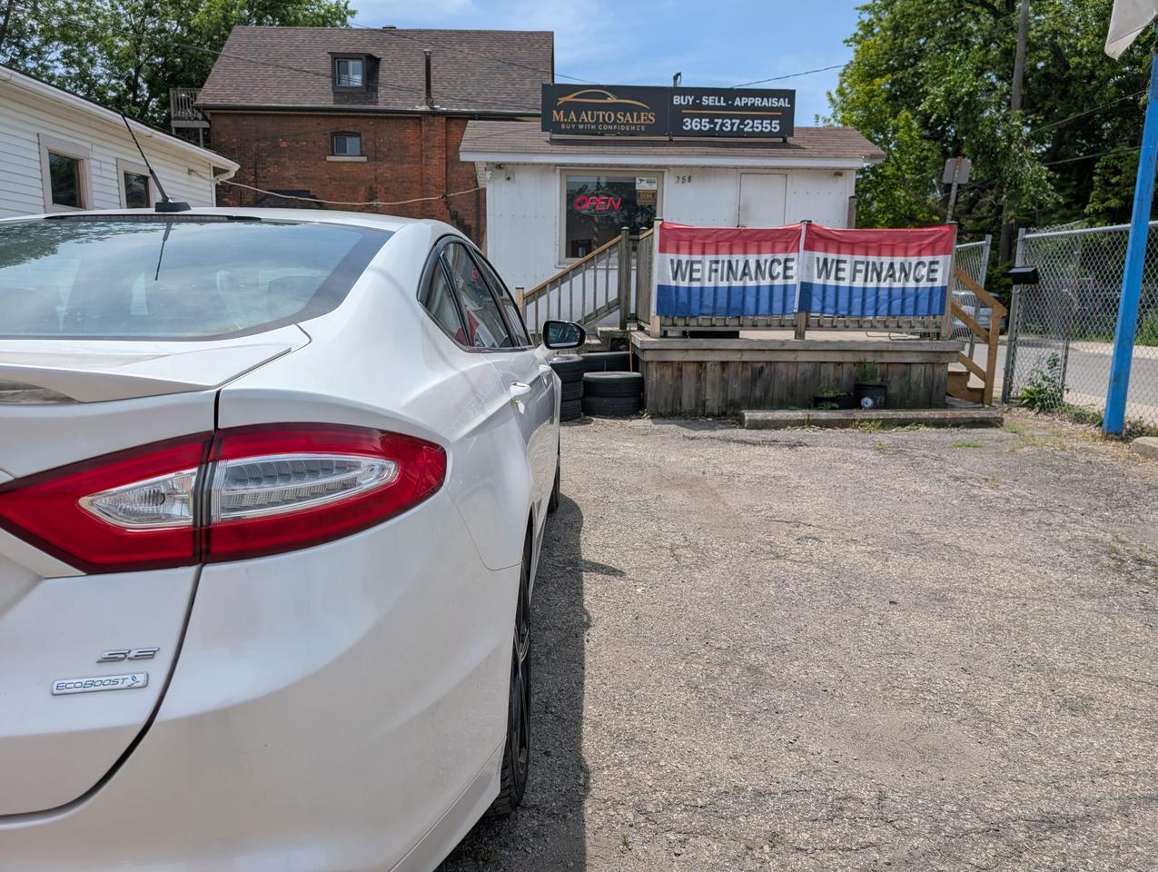 2013 Ford Fusion SE Photo