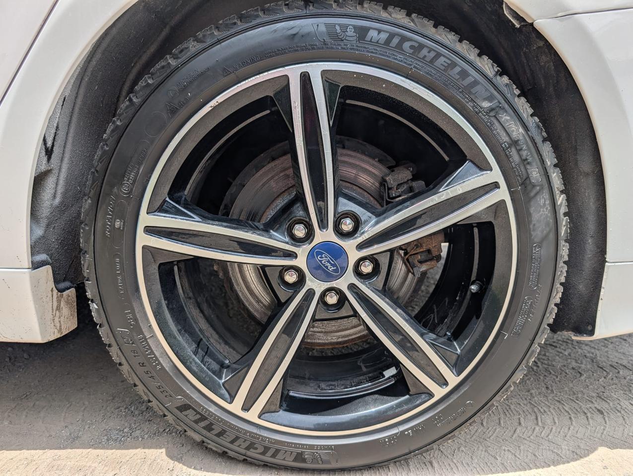 2013 Ford Fusion SE Photo