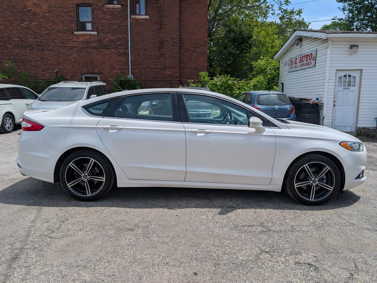 2013 Ford Fusion SE Photo