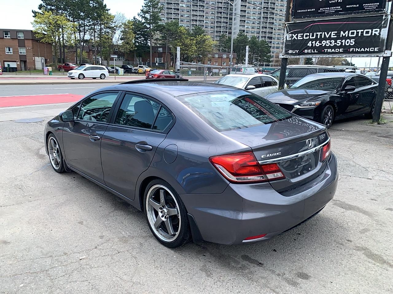 2015 Honda Civic EX/ SUNROOF / AC/ REAR CAM / 5SPD / ALLOYS / CLEAN Photo