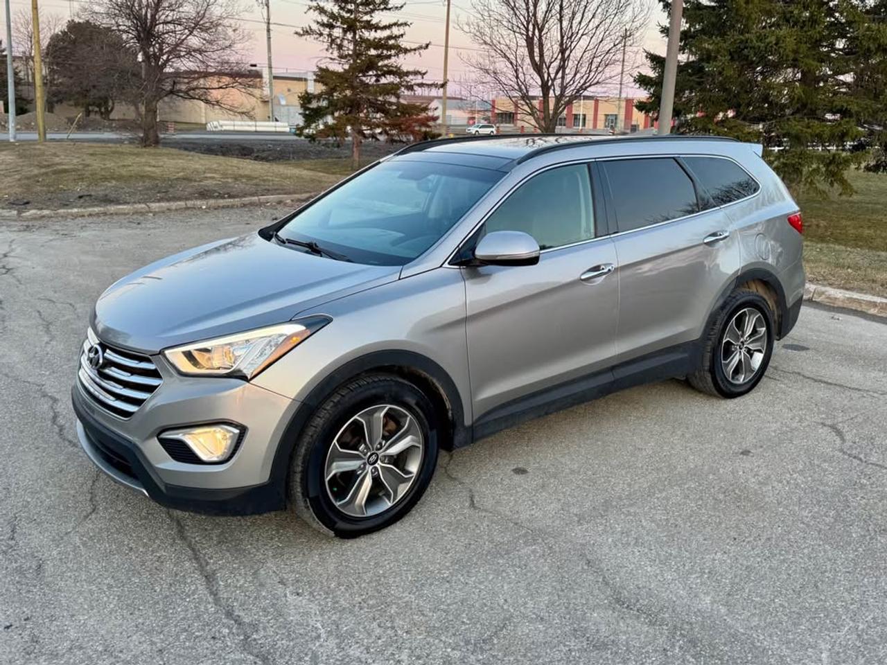 2015 Hyundai Santa Fe XL 7 seats - Luxury - Photo #1