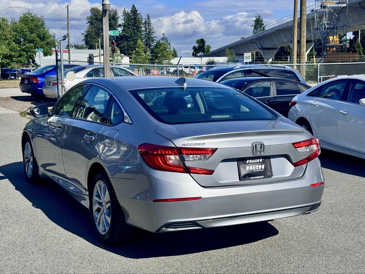 2018 Honda Accord FINANCING AVAILABLE Photo7