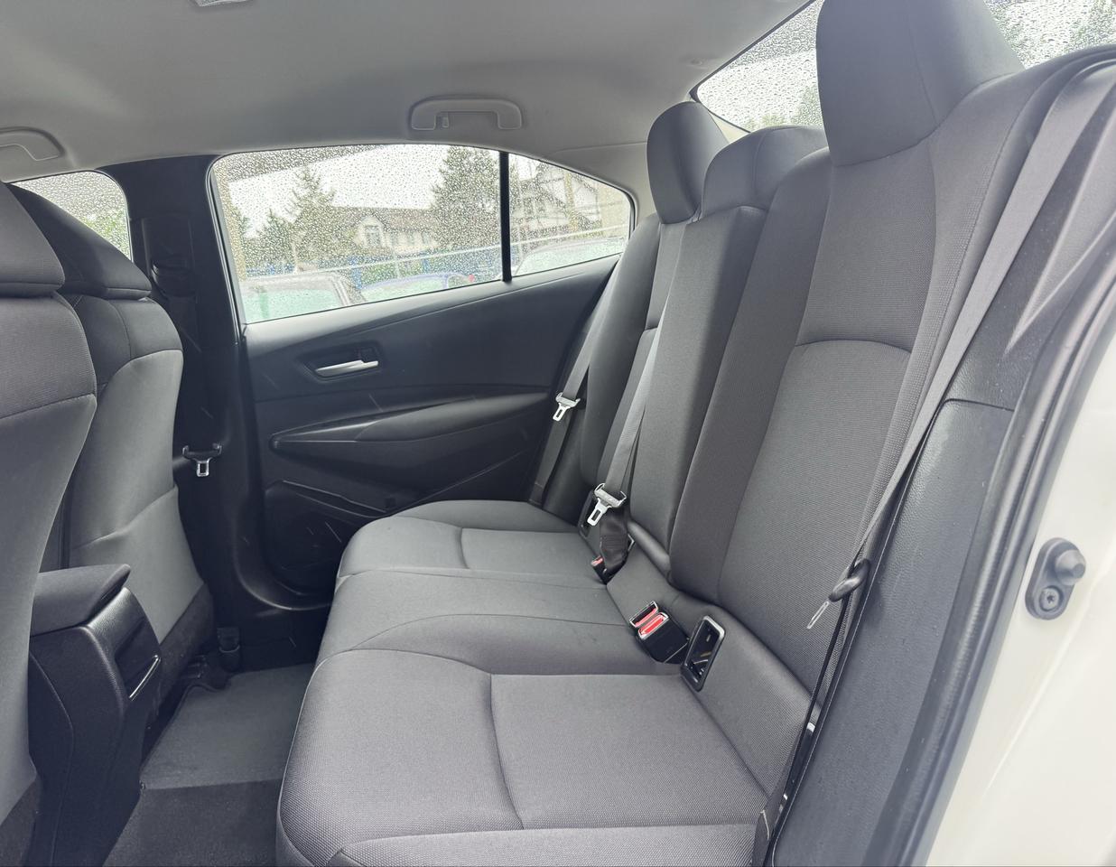 2021 Toyota Corolla FINANCING AVAILABLE Photo14