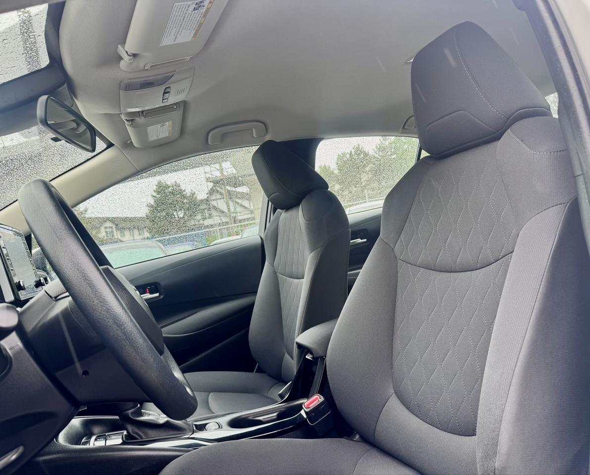 2021 Toyota Corolla FINANCING AVAILABLE Photo9