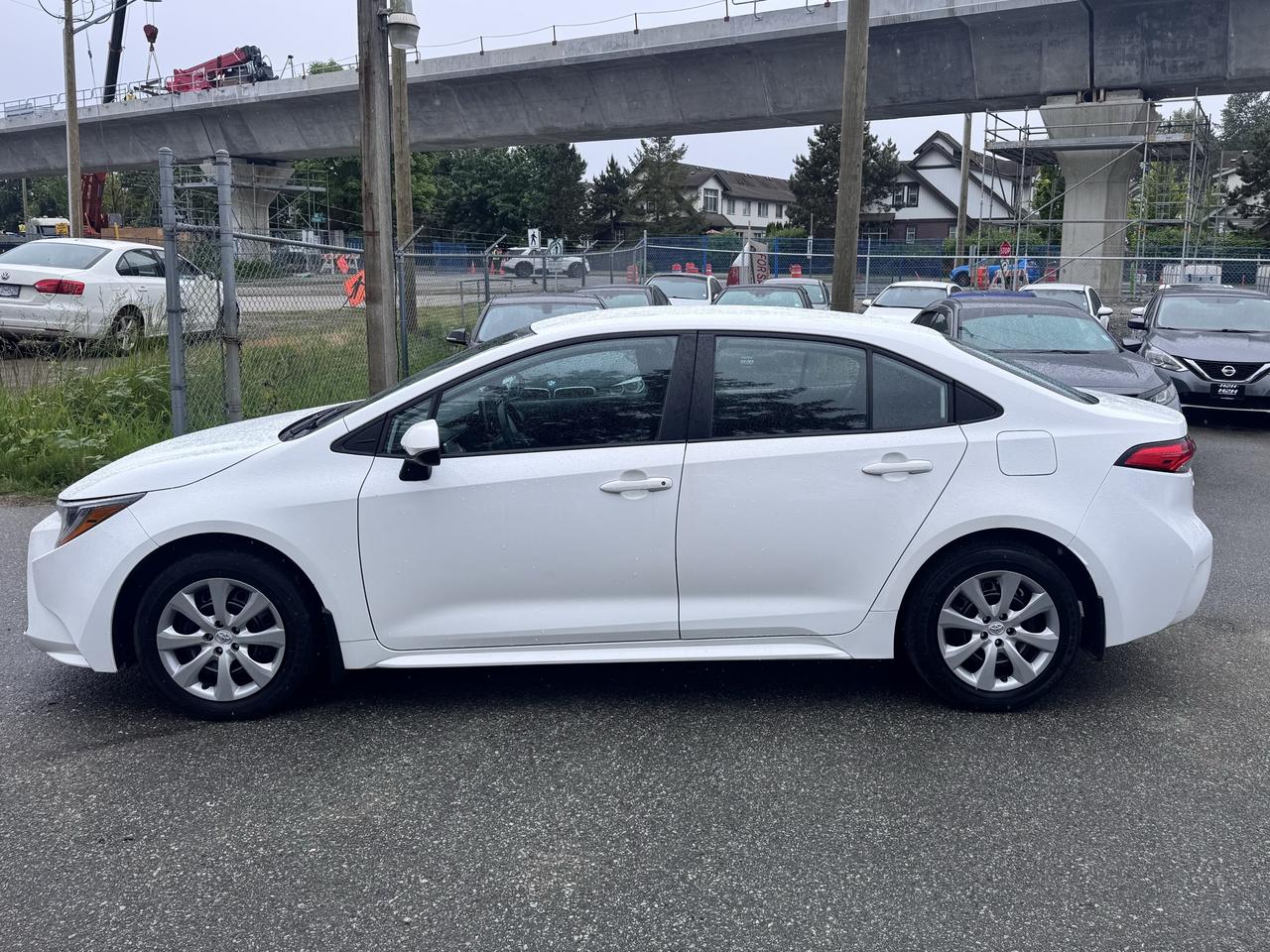 2021 Toyota Corolla FINANCING AVAILABLE Photo8