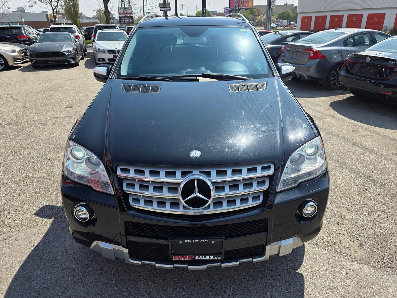 2010 Mercedes-Benz M-Class ML 550 4MATIC Photo