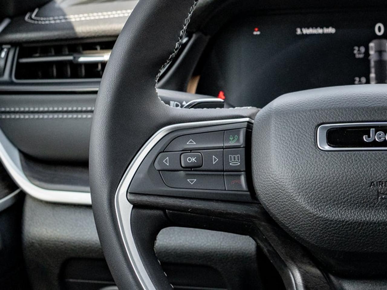 2026 Jeep Grand Cherokee Altitude Photo