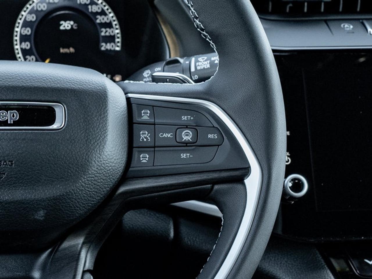 2026 Jeep Grand Cherokee Altitude Photo